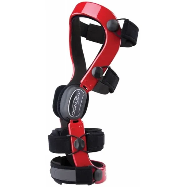 donjoy_defiance_knee_brace_red